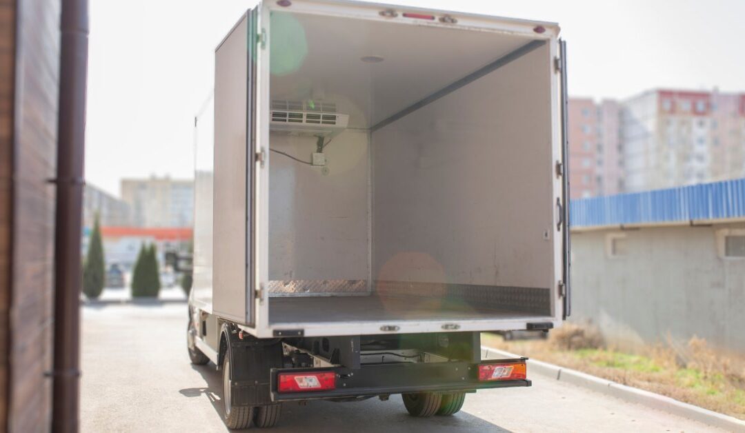 How To Evaluate Used Dry Van Trailers Before Buying